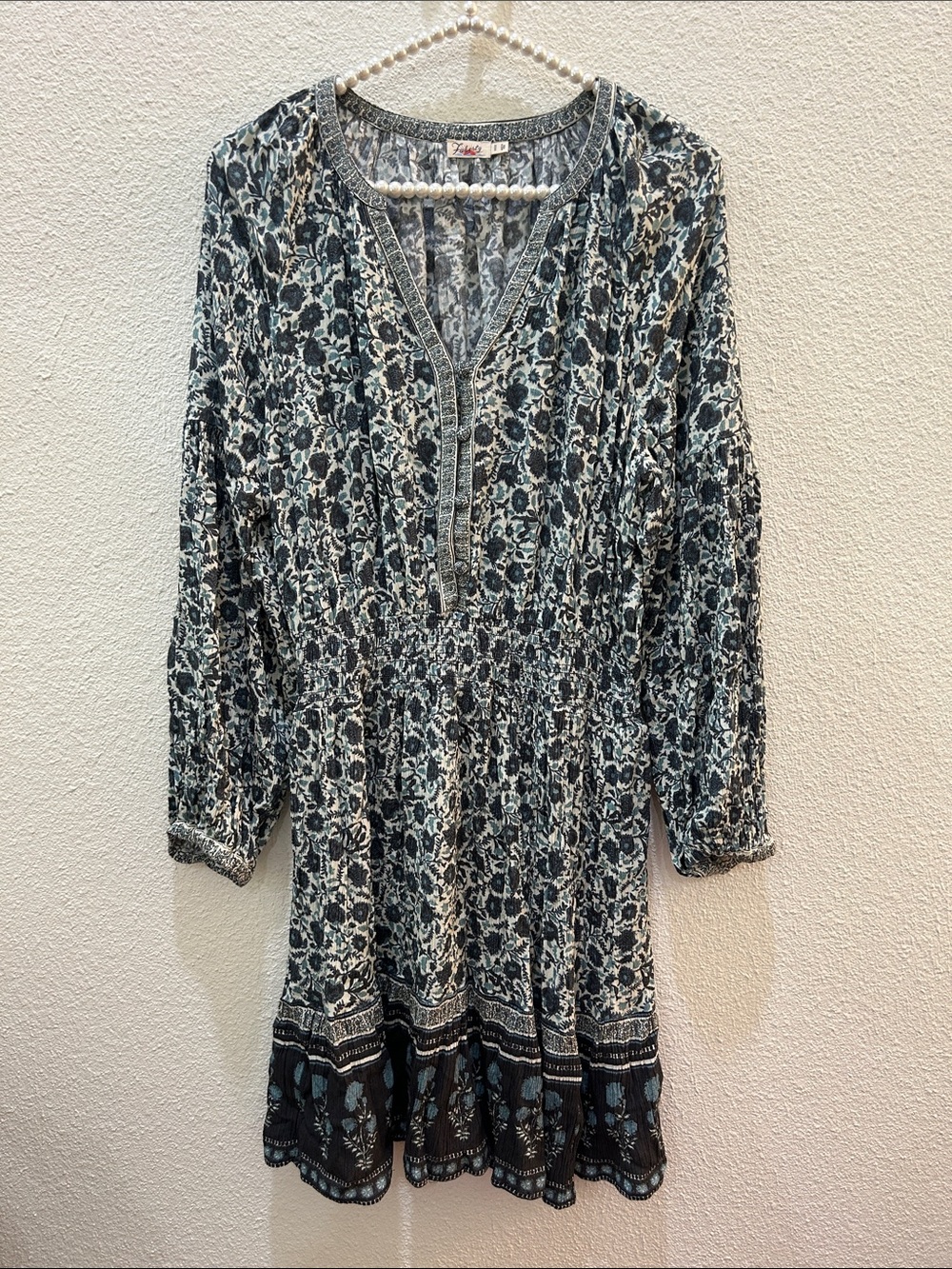 Faherty Montana Dress in Navy Folly Floral Size Medium - Picture 3 of 15